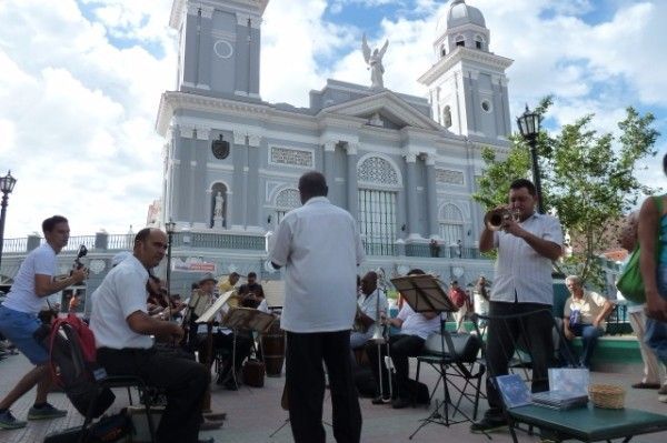 Reflexión sobre la enseñanza musical en Santiago