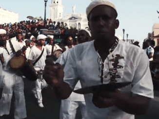 Desfile de la serpiente del Festival del Caribe EN VIVO
