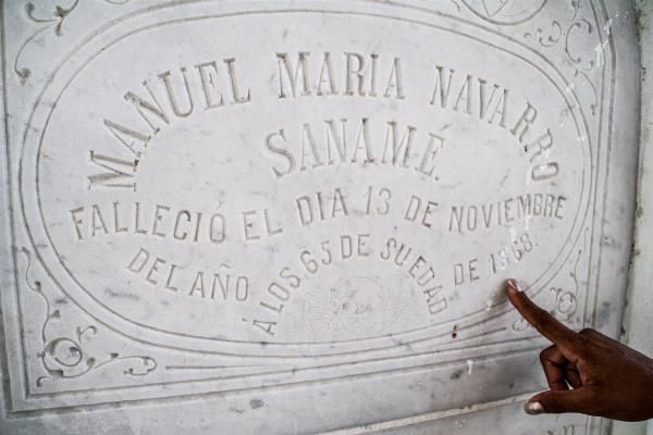 tumba más antigua de santa ifigenia