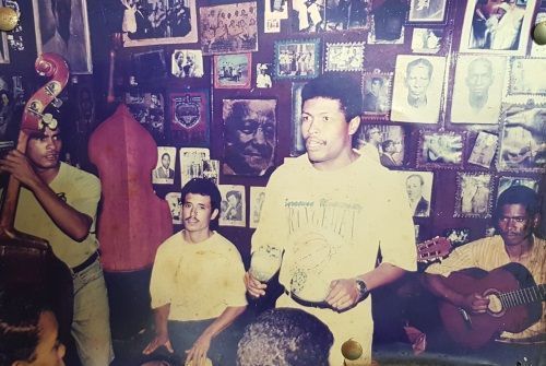 Ruden Matos, bongosero, guitarrista y compositor