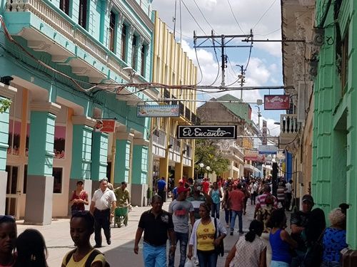 Gran fiesta del baile en Santiago de Cuba en Noviembre – Viaje y estancia con clases de bailes y conciertos