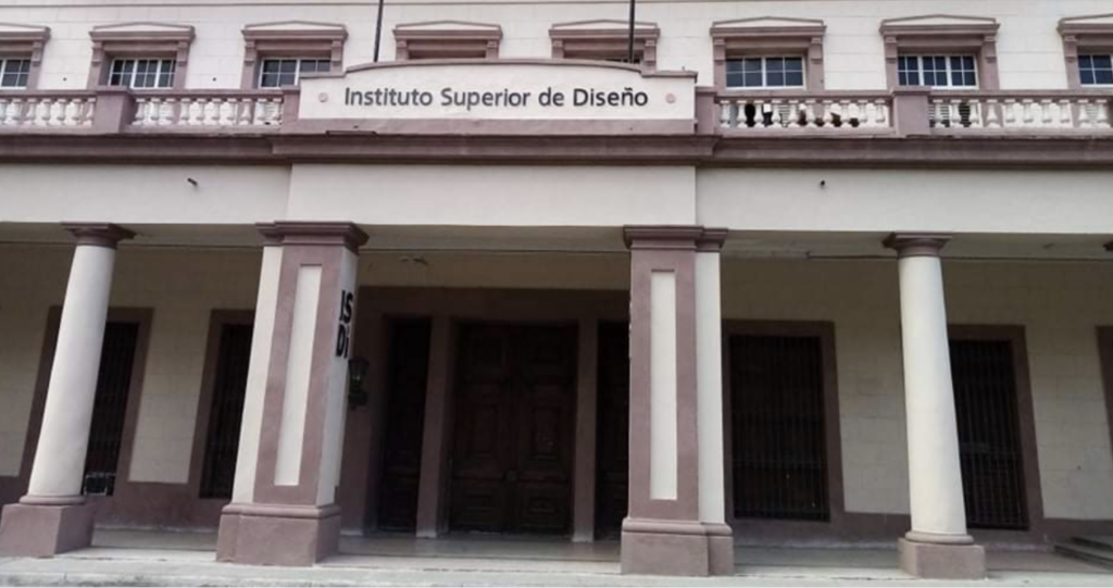 Edificio del ISDi / Foto tomada de Internet
